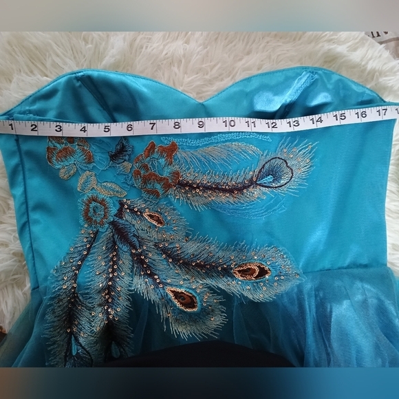 May Queen Prom&Party Peacock Dress Size 12 - Picture 12 of 13